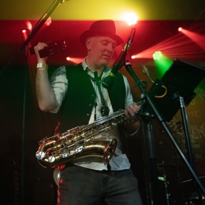 Oly The Big O Tipper, The Boss and The Beeston Street Band